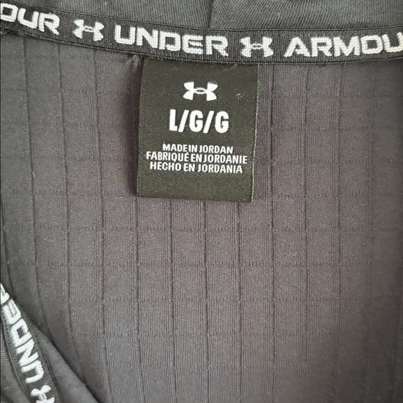Under Armour Black Textured Hooded Jacket - Picture 2 of 4